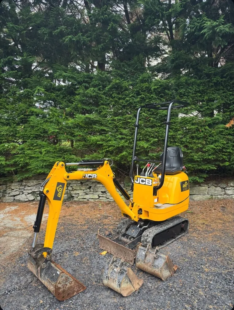 Micro Digger/Dumper Hire - Image 1