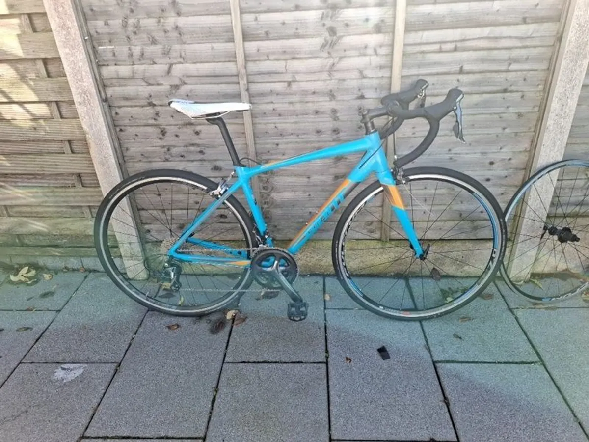 Giant Contend SL - Image 1