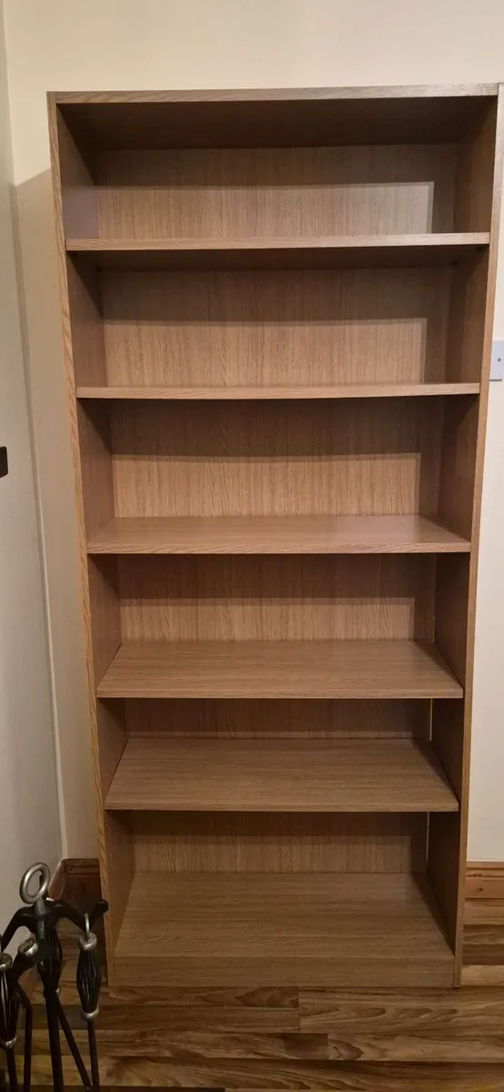Bookshelf