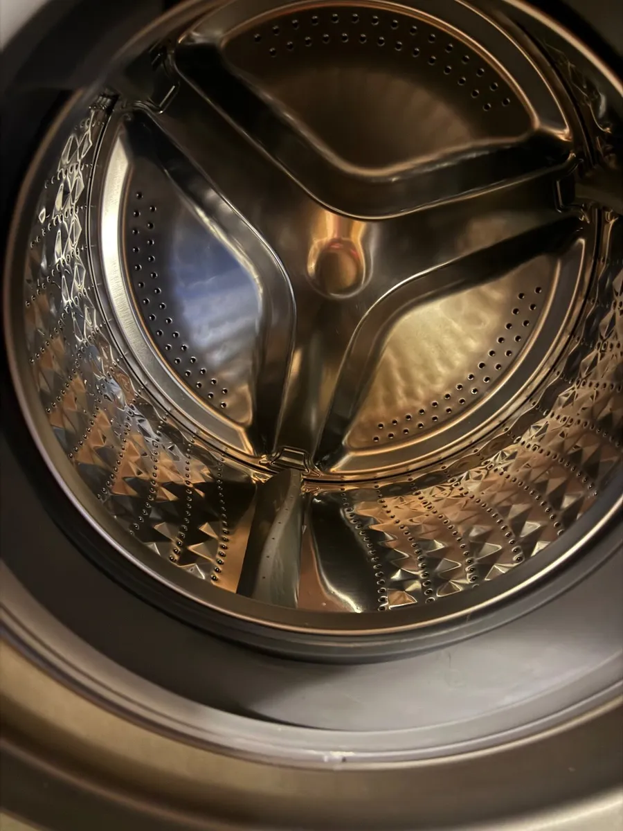 Samsung bubble washing machine - Image 2