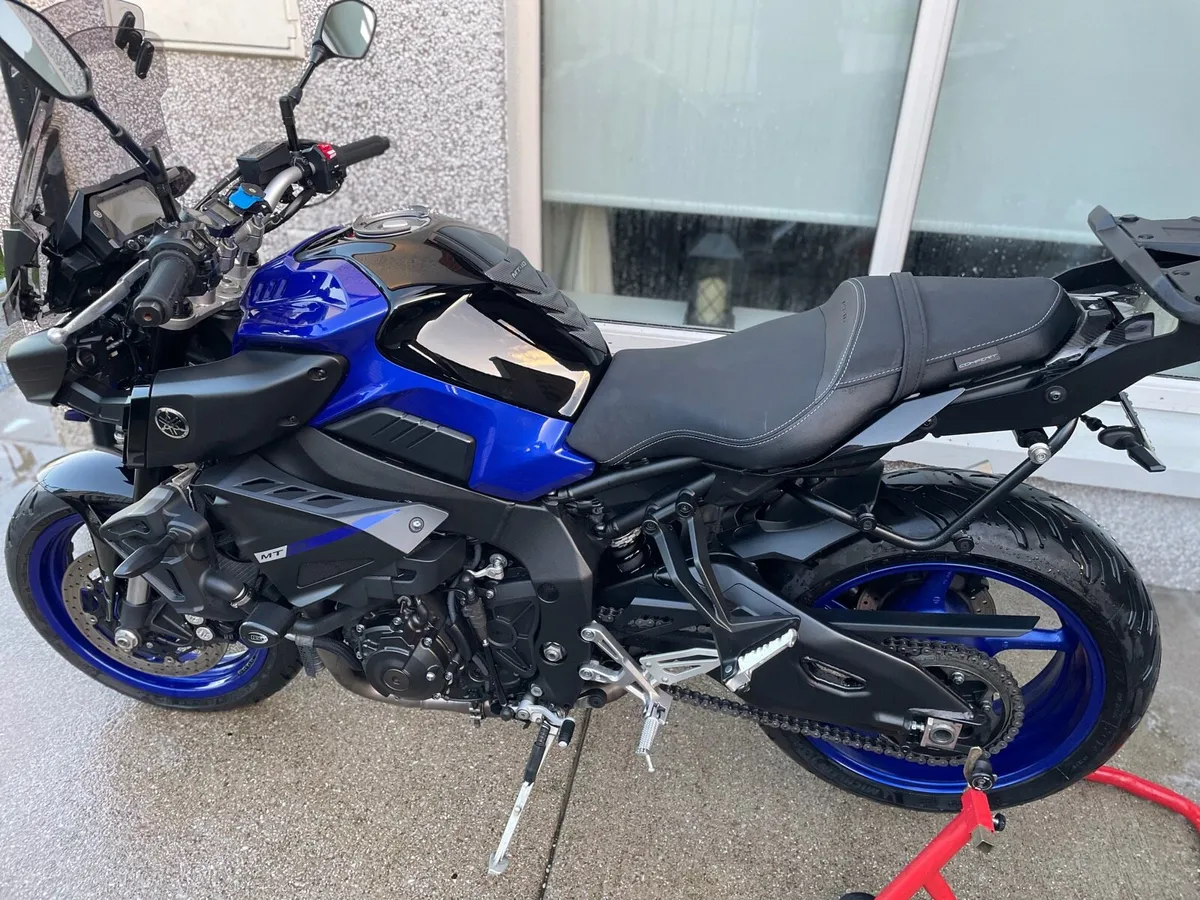 2018 Yamaha Mt10 touring - Image 4