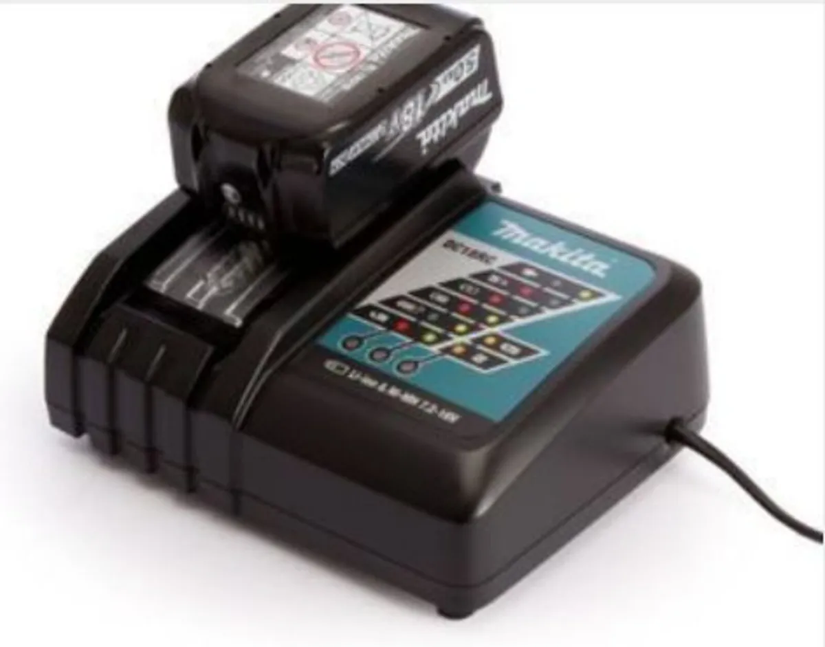 Makita 18V BL1850B 5.0Ah Battery & DC18RC Set