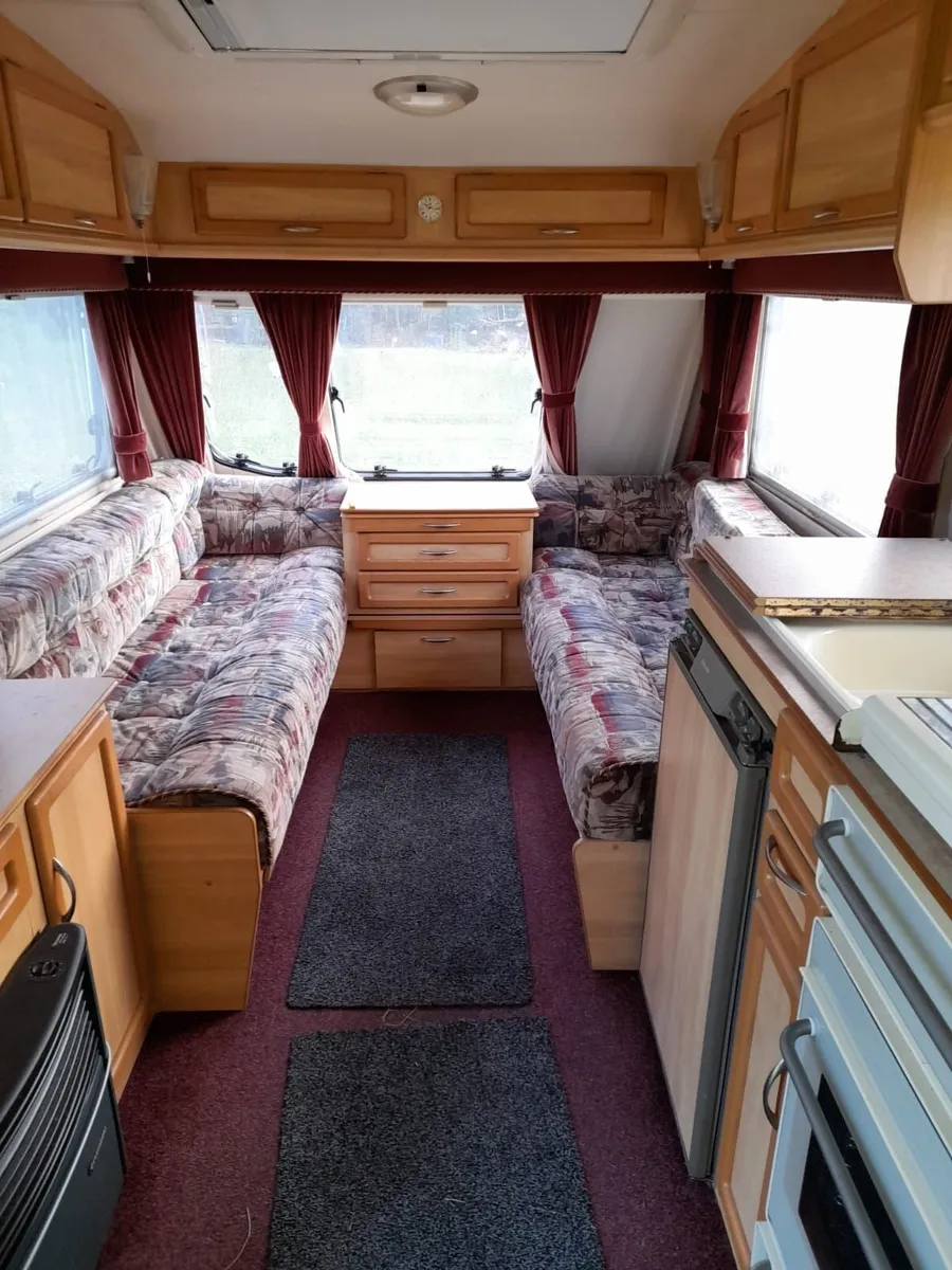 Caravan - Image 3