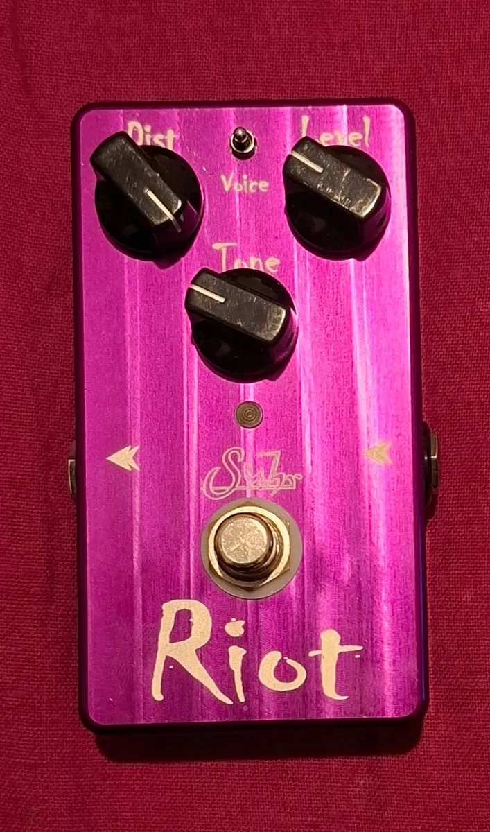 Suhr Riot Distortion Pedal - Image 1