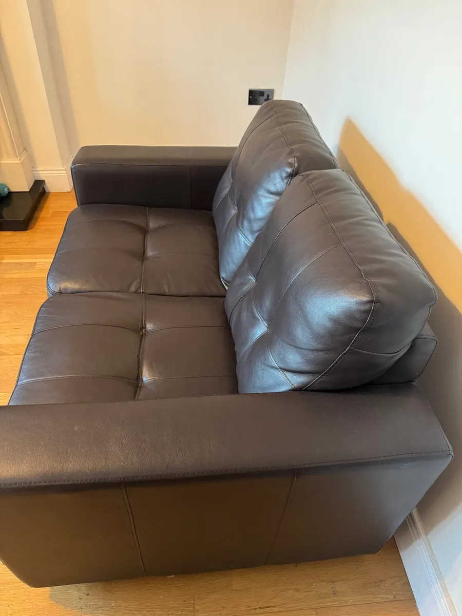 Sofa - Image 4