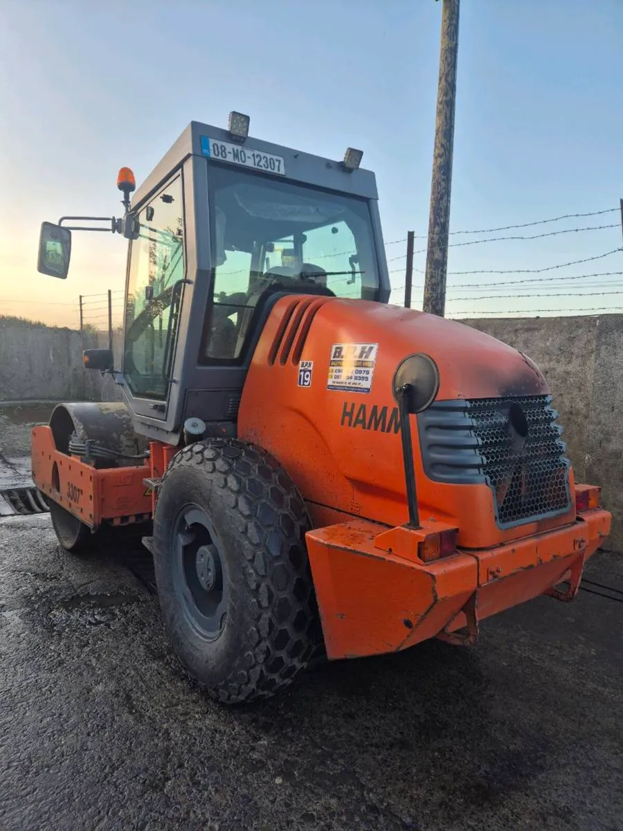 Hamm roller 3307 - Image 1