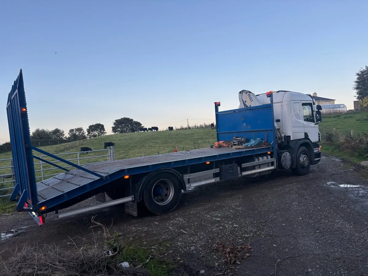 2009 Scania P320 manual crane plant truck - Image 3