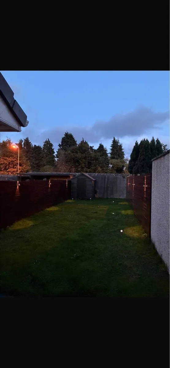 Garden Fencing Renovations - Image 1