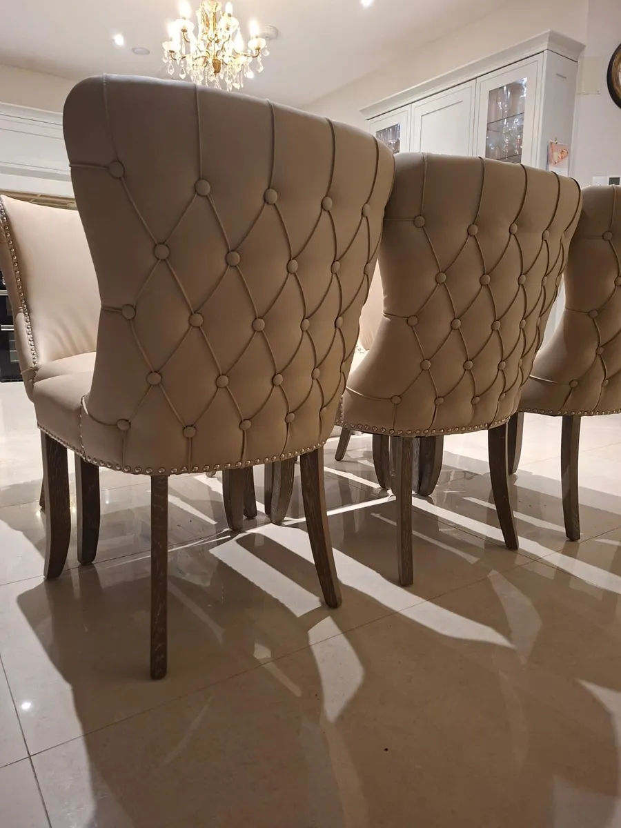 Dining Table and Chairs - Image 4