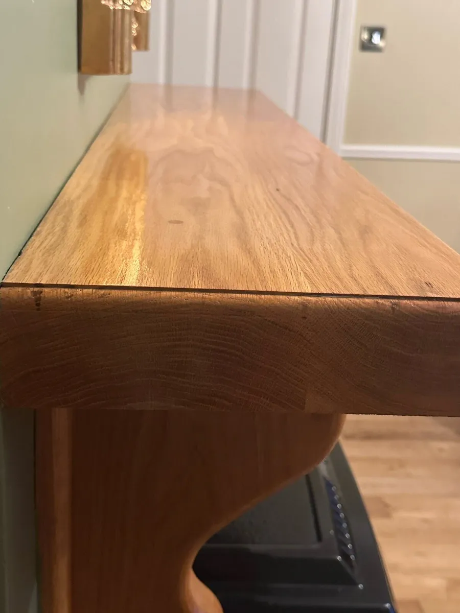 Wooden mantlepiece - Image 3