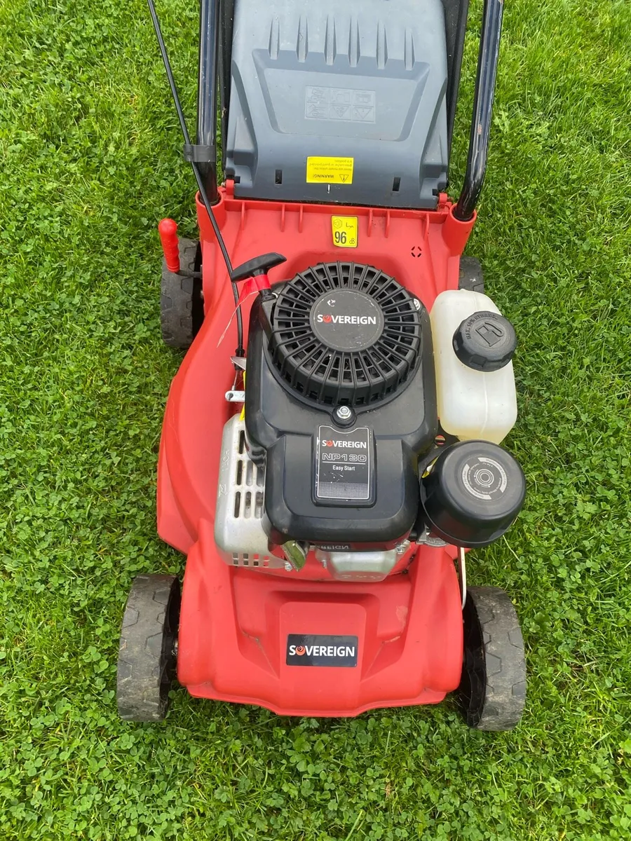 Petrol lawnmower - Image 3