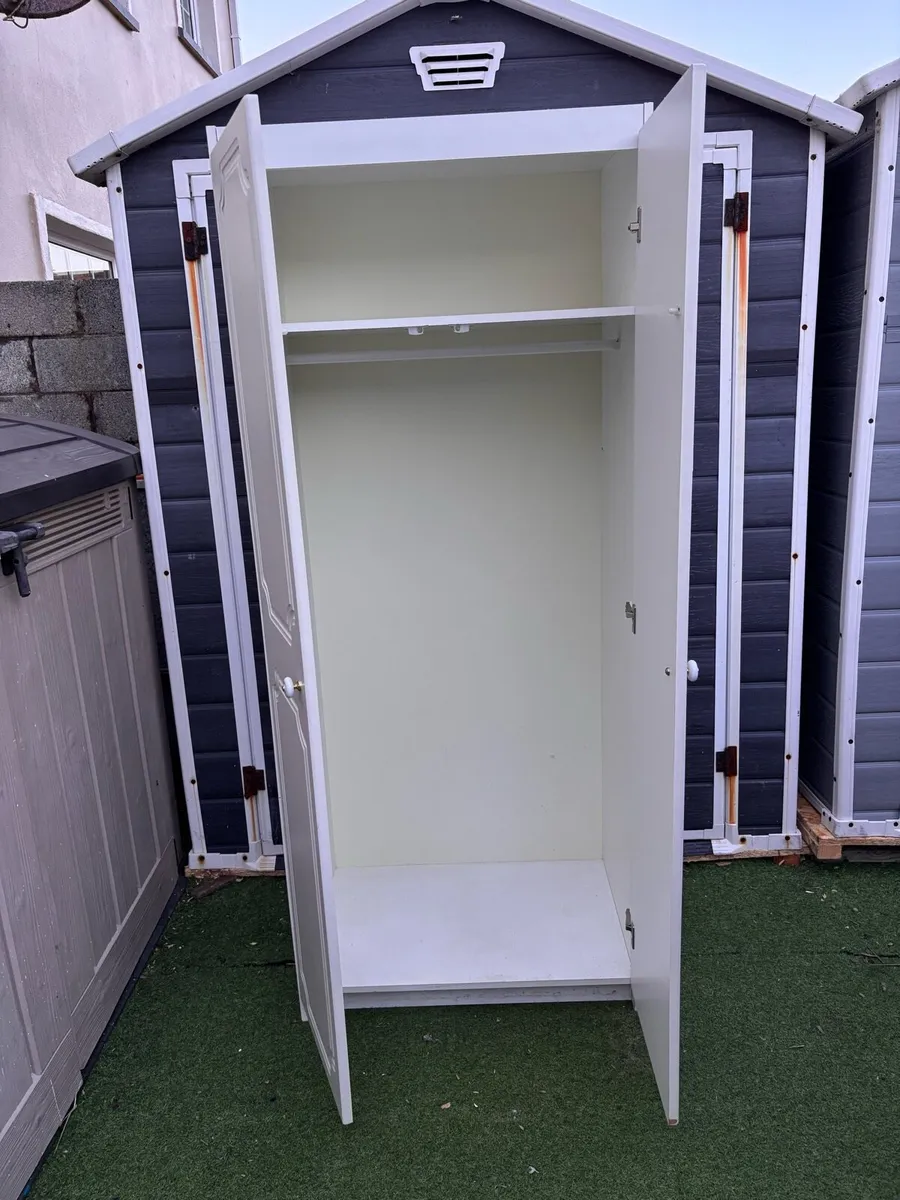 Wardrobe - Image 2