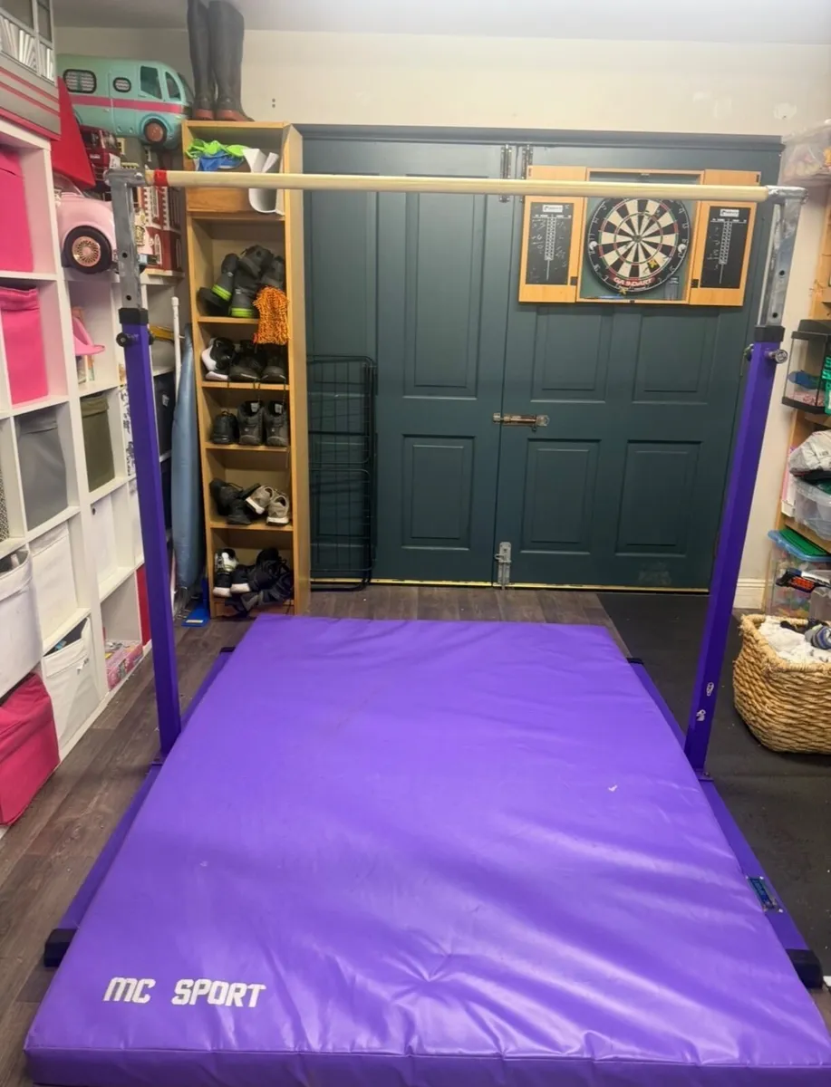 Mc Sport High Bar, Beemat  Beam and two mats - Image 1