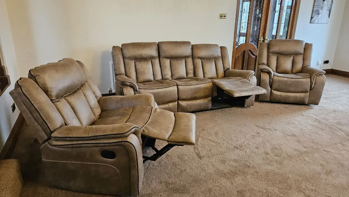 Arizona 3+2 Reclining Sofa Set - €999 Delivered - Image 2