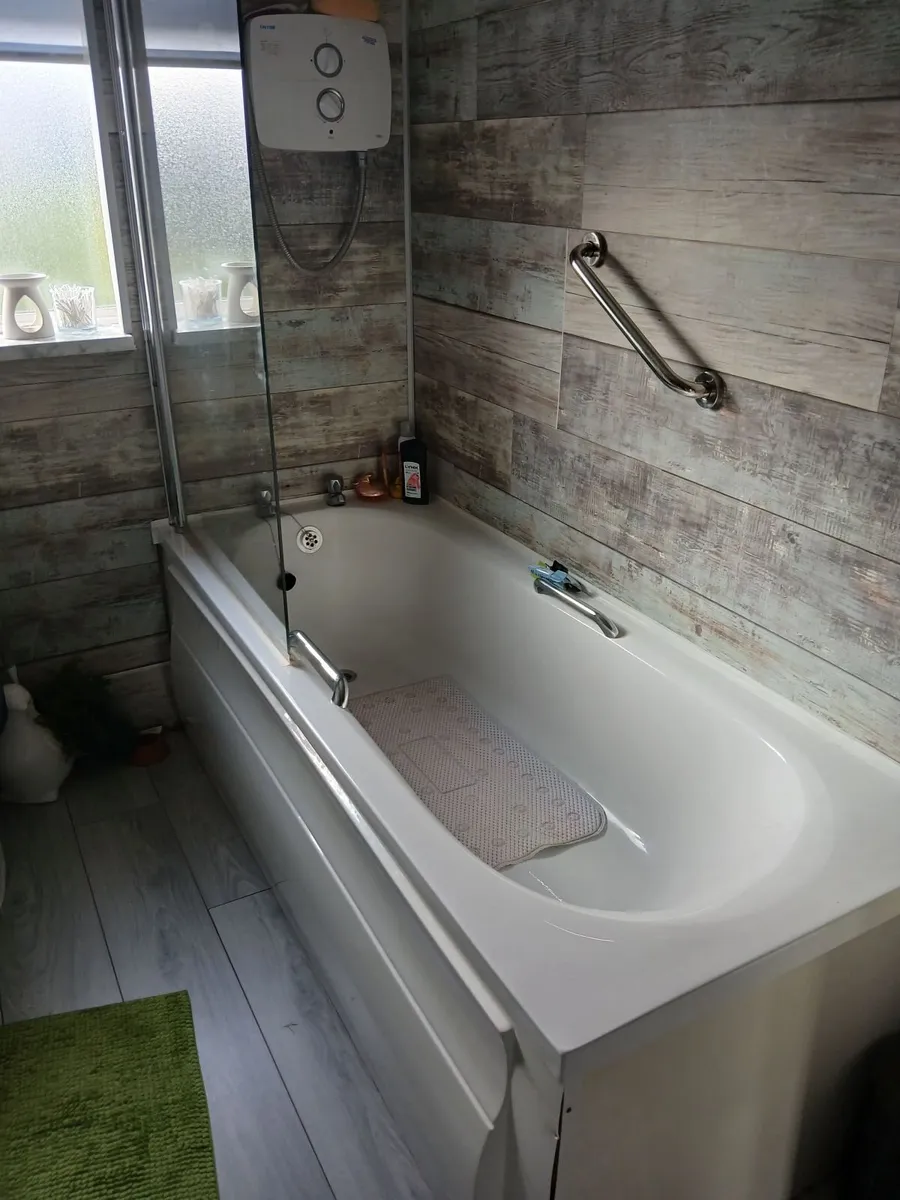 Full Bath - Image 2