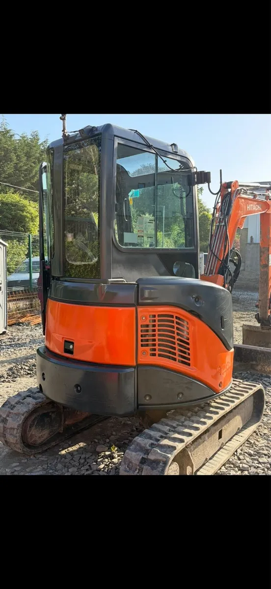 Hitachi - Image 4