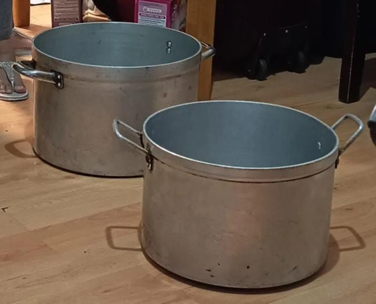 Cooking pots - Image 3