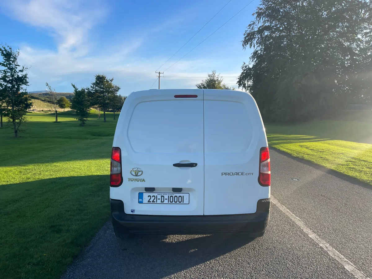 Toyota Proace City 2022”PRICE IS VAT INCLUDED” - Image 4