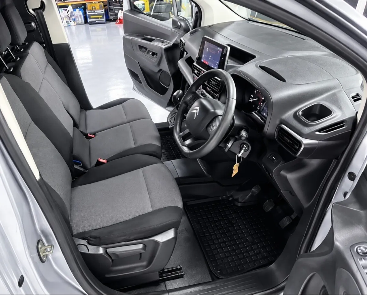 2020 Citroen Berlingo 1.6 100bhp - Image 3