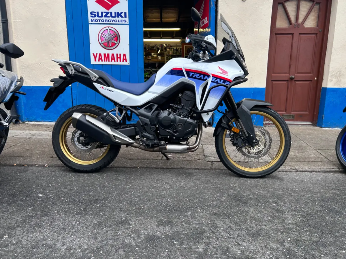 251 Honda Transalp XL 750 - Image 2
