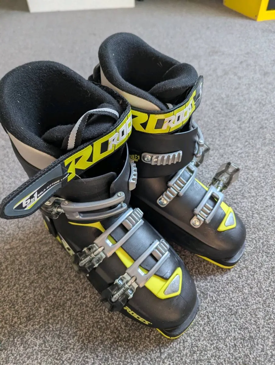 Kids /Junior Size-Adjustable Ski Boots Black/Yello - Image 3