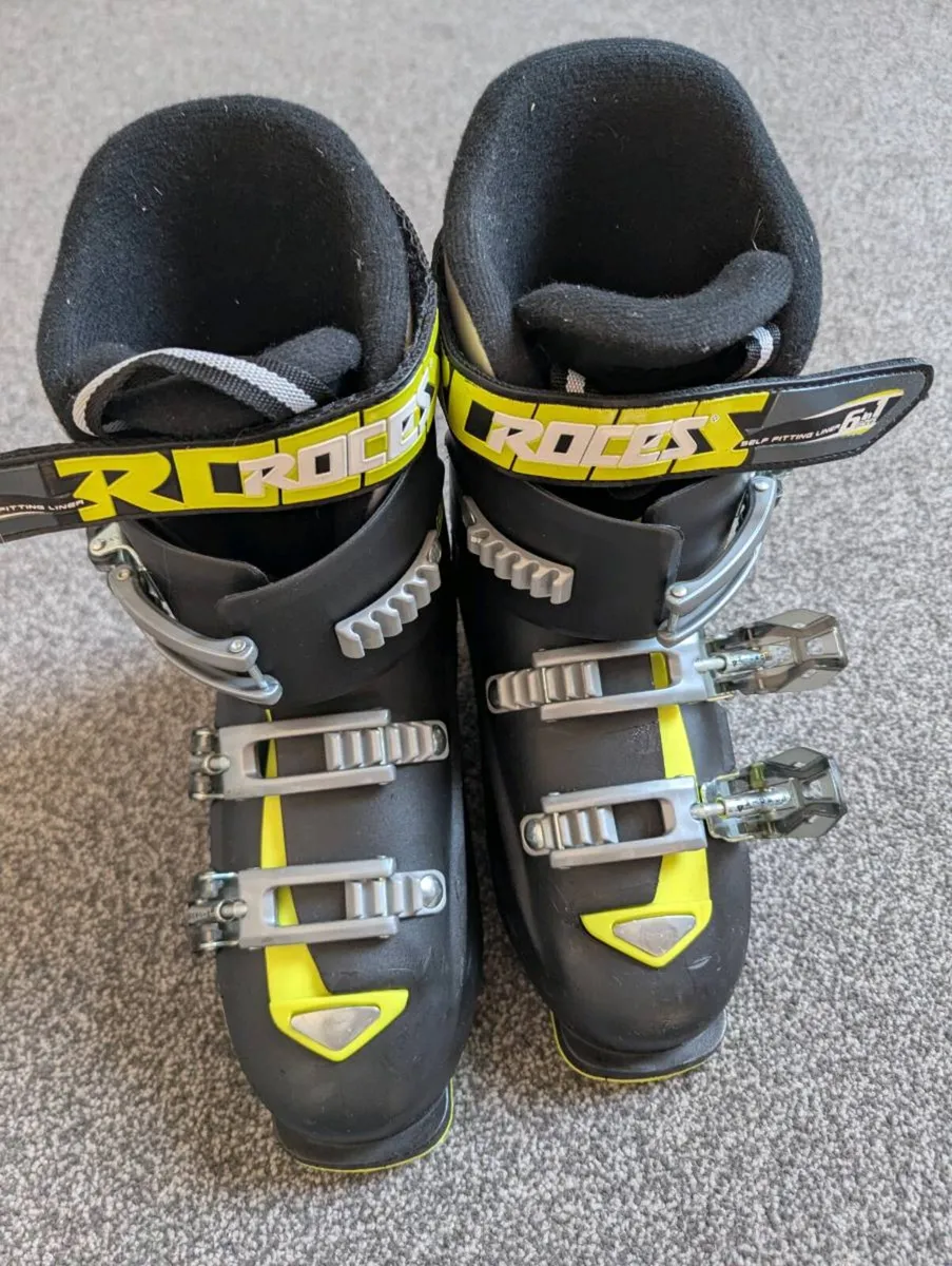 Kids /Junior Size-Adjustable Ski Boots Black/Yello - Image 1