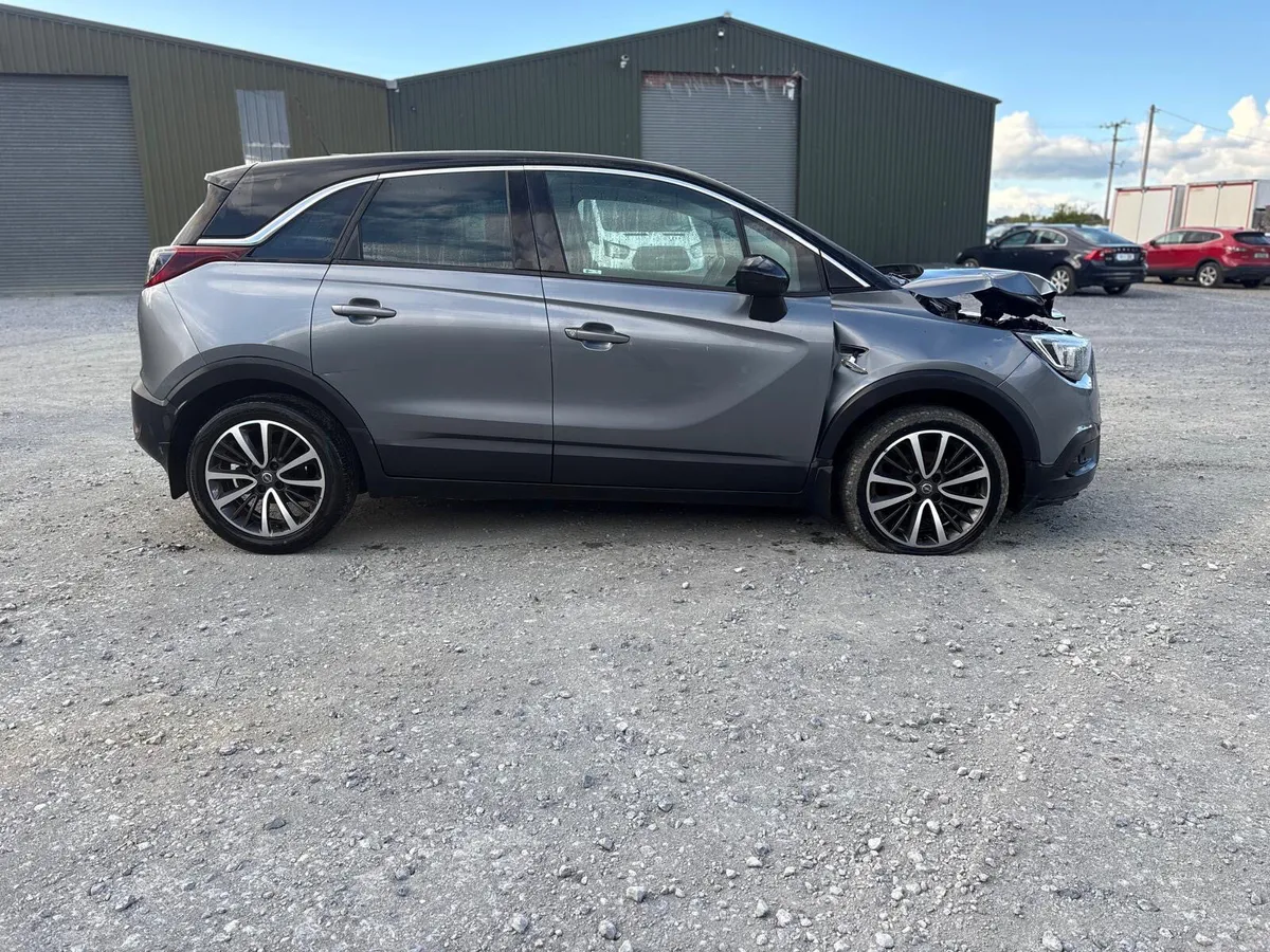 2018 Opel  Crossland 1.2 petrol Automatic - Image 4