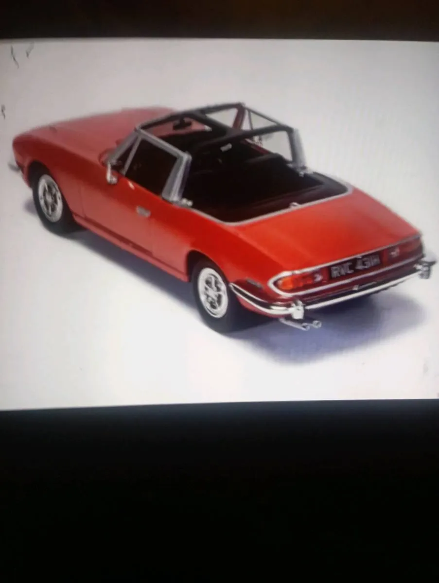 CORGI VANGUARDS 1-43 SCALE DIE-CAST TRIUMPH STAG - Image 4