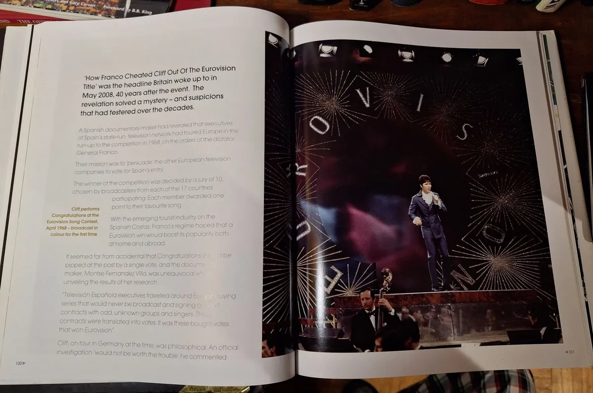 Book Cliff Richard - Image 3