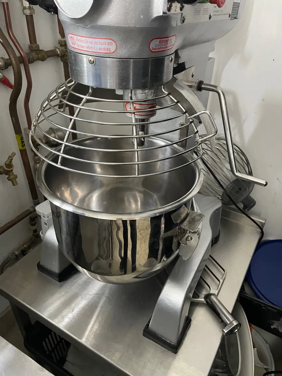 Catering equipment - Image 1