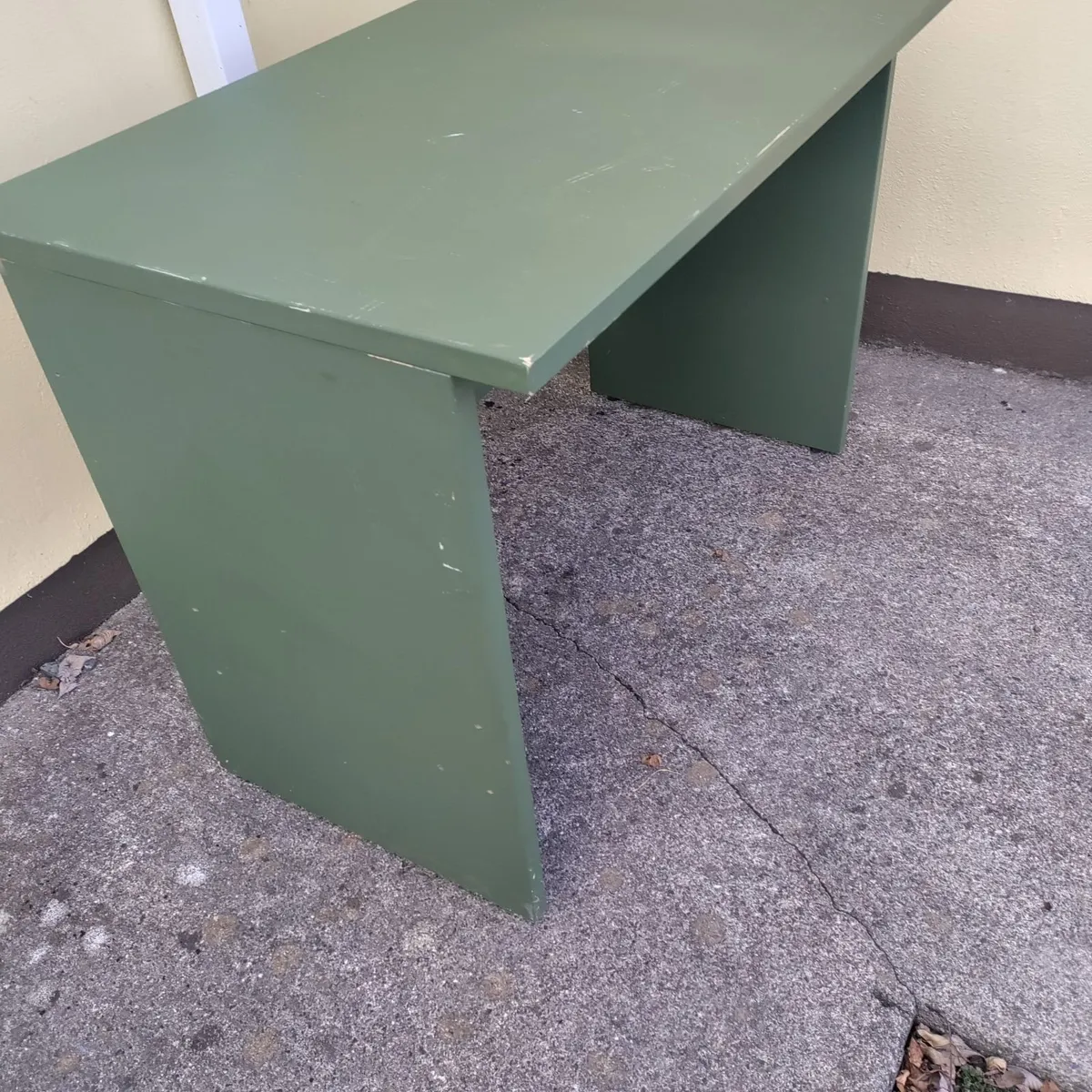 Desk - Image 4