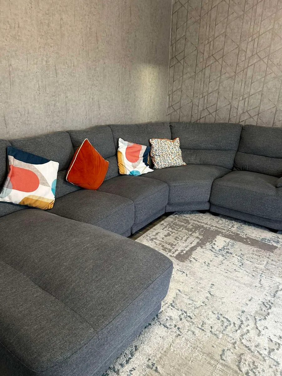 L Shape modular sofa. - Image 2