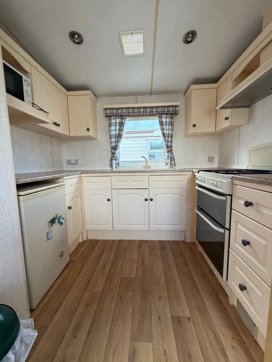 Atlas Amthyst 35 x 12 / 2 Bedroom ( Double Glazed) - Image 2