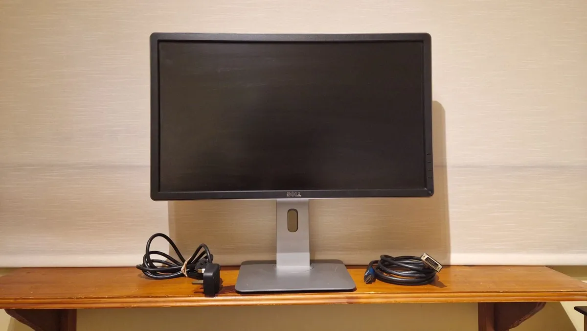 23” Dell LED Monitor - Image 1