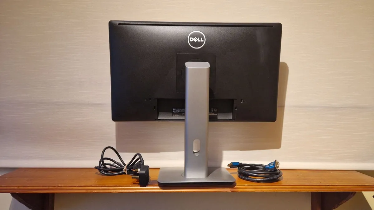 23” Dell LED Monitor - Image 2