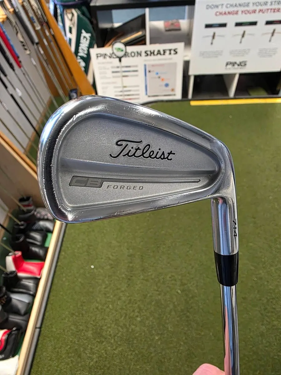 Titleist Cb 714 Forged Irons - Image 2