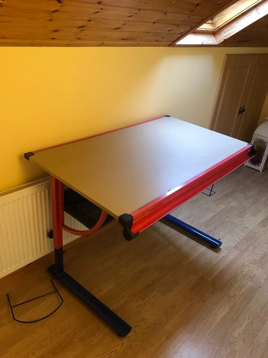 Office desk - Image 2