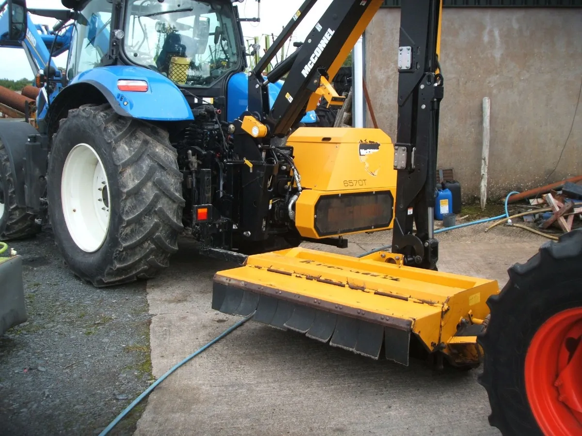2023 McConnel PA6570T - Image 1