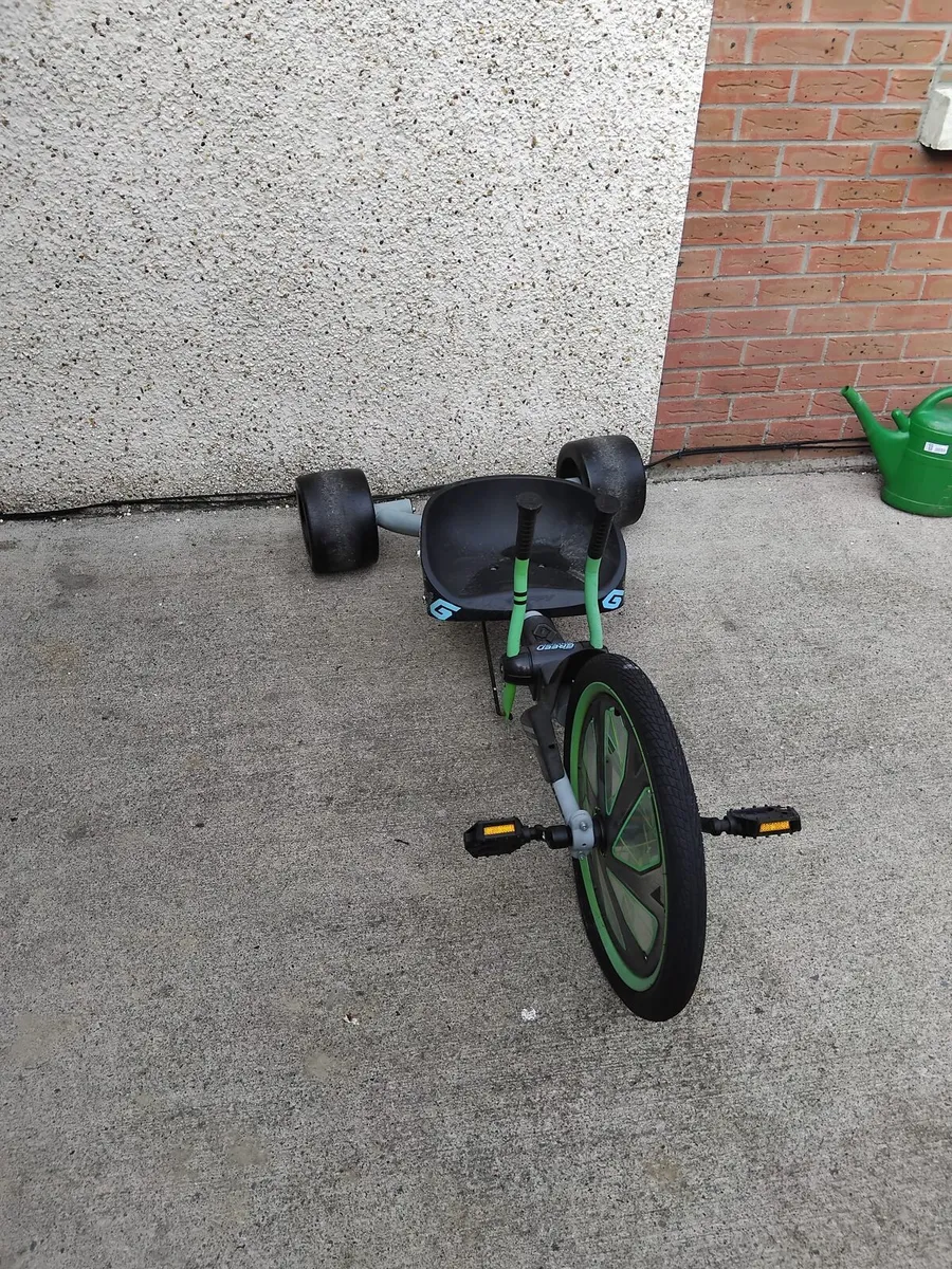 Green machine - Image 1