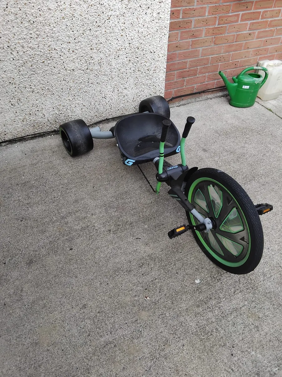 Green machine - Image 2