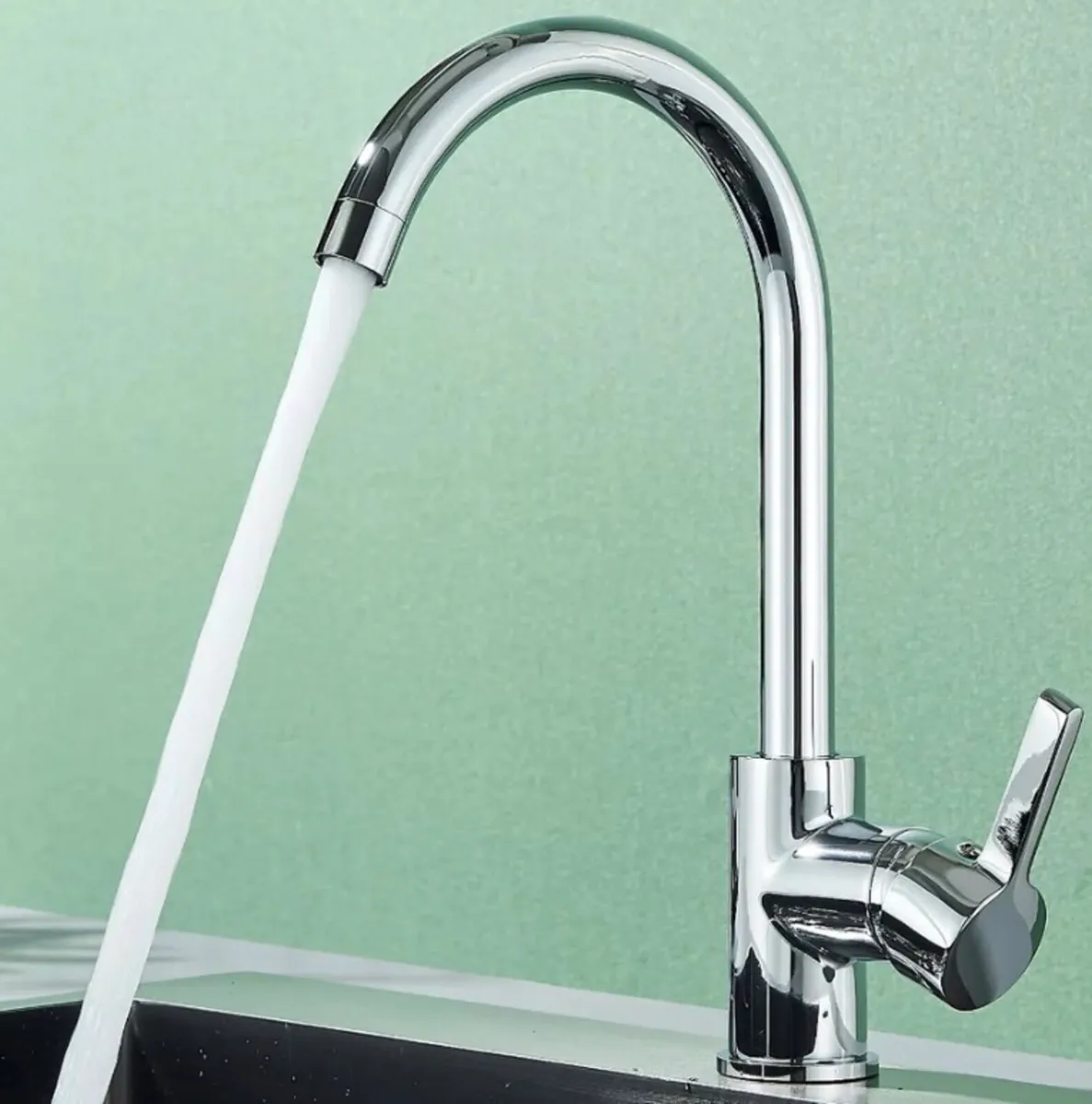 Kitchen Sink Mixer Tap Swivel Faucet NEW - Image 1