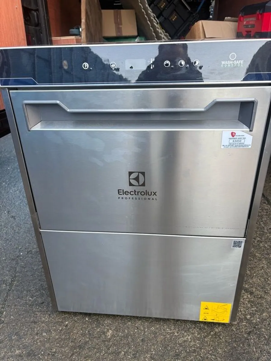 Dishwasher - Image 1