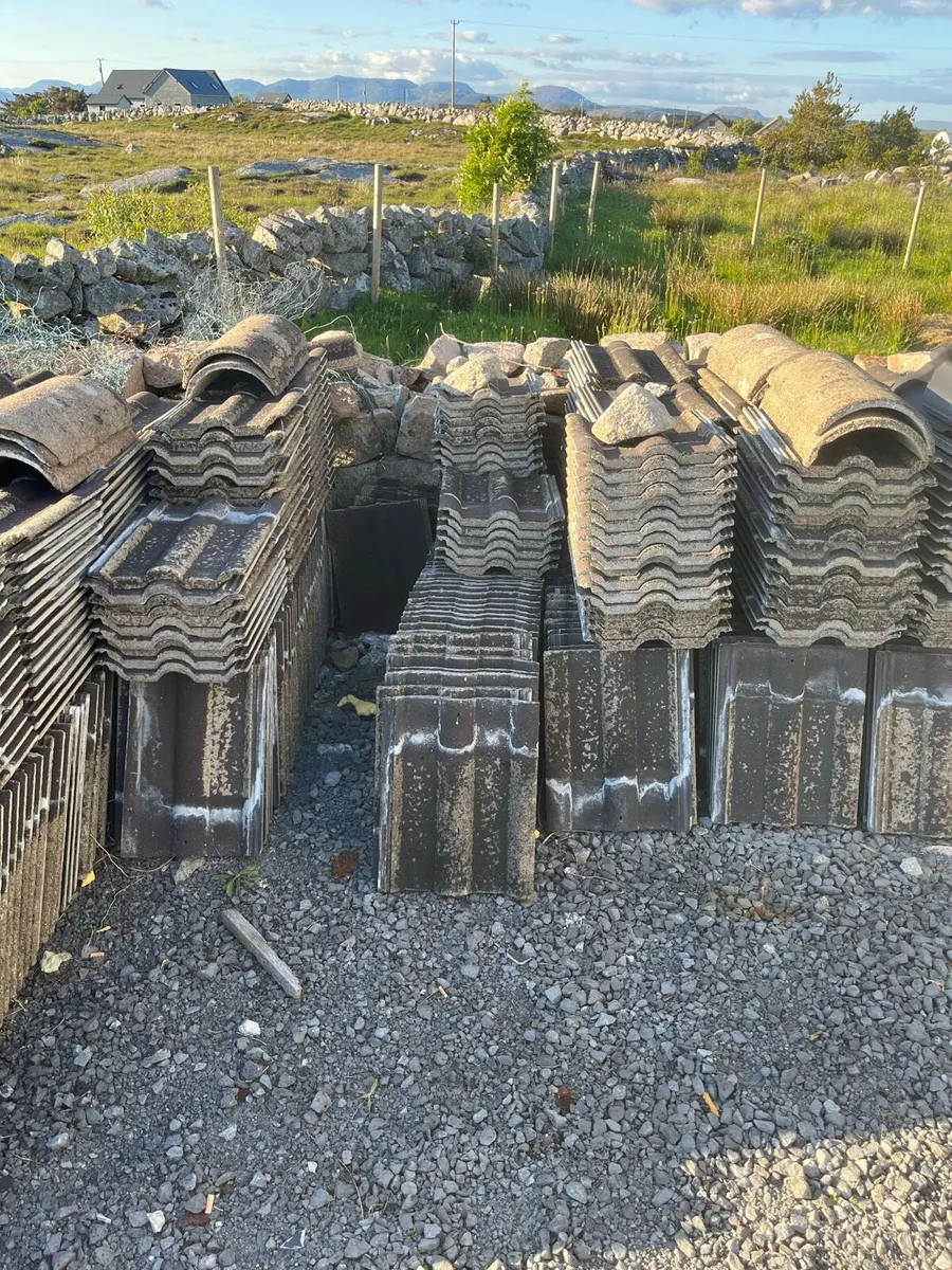 Roof tiles - Image 3