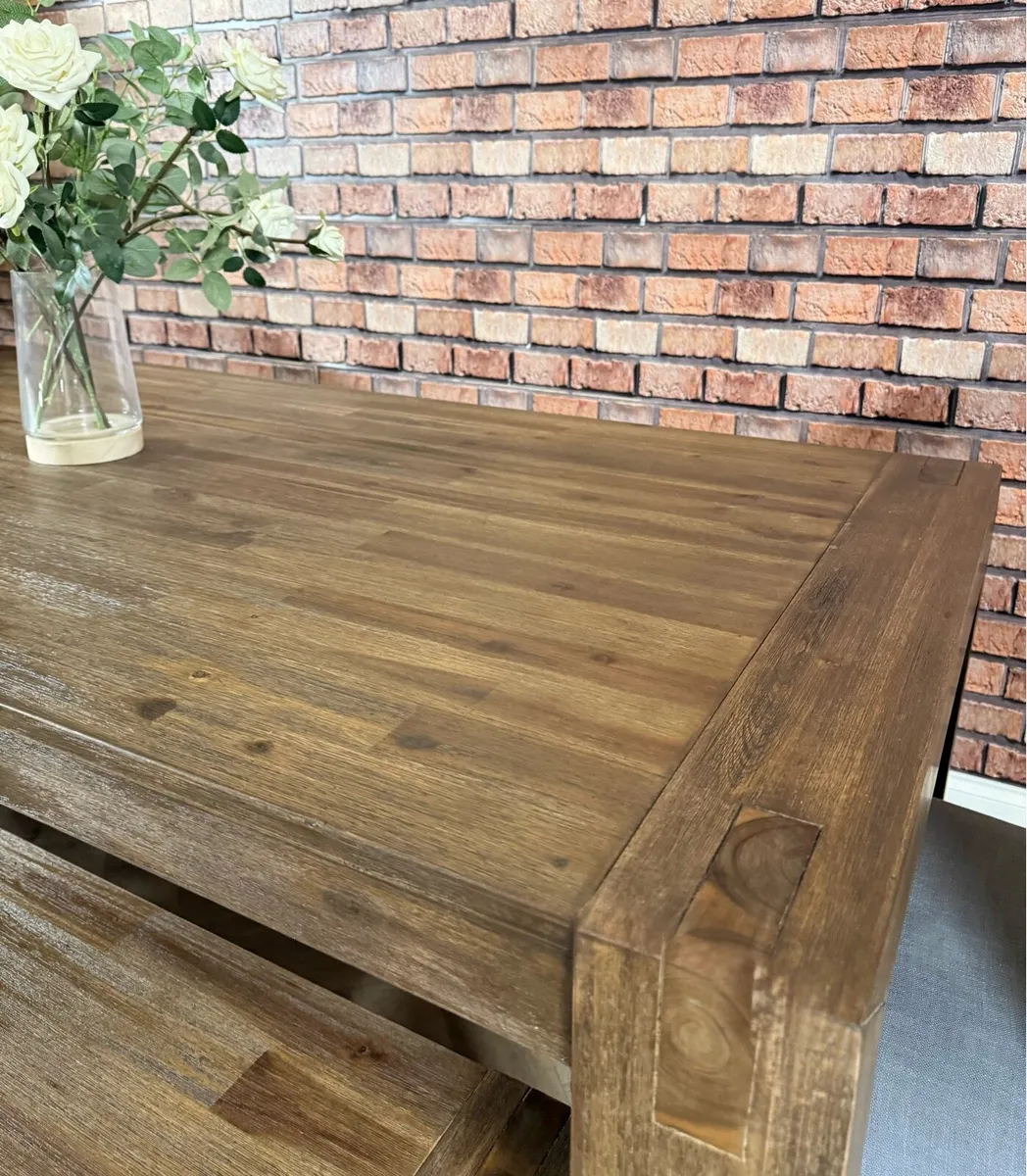Modern rustic dining table, 2 benches & 2 chairs - Image 4