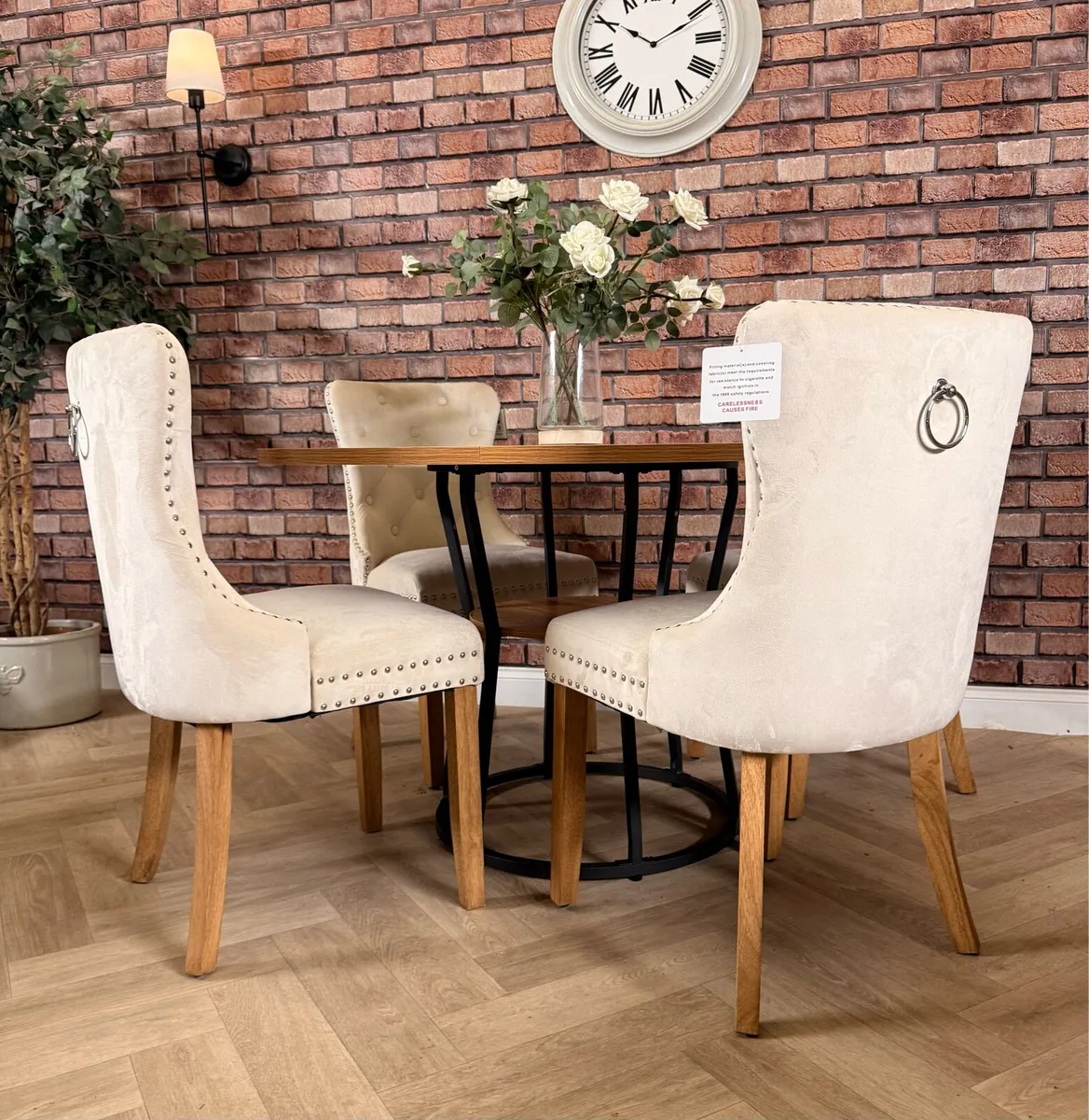 *New* oak dining table & 4 chairs - Image 2