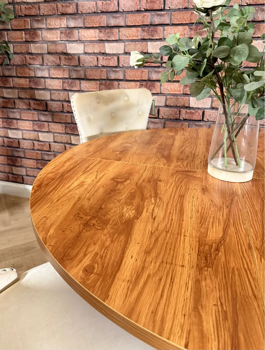 *New* oak dining table & 4 chairs - Image 4
