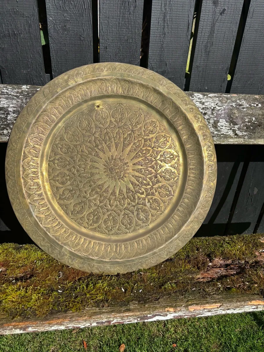 2 vintage large brass engraved Moroccon / middle t - Image 3