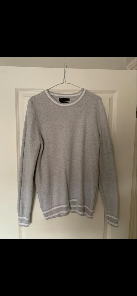 M&S jumper - Image 1