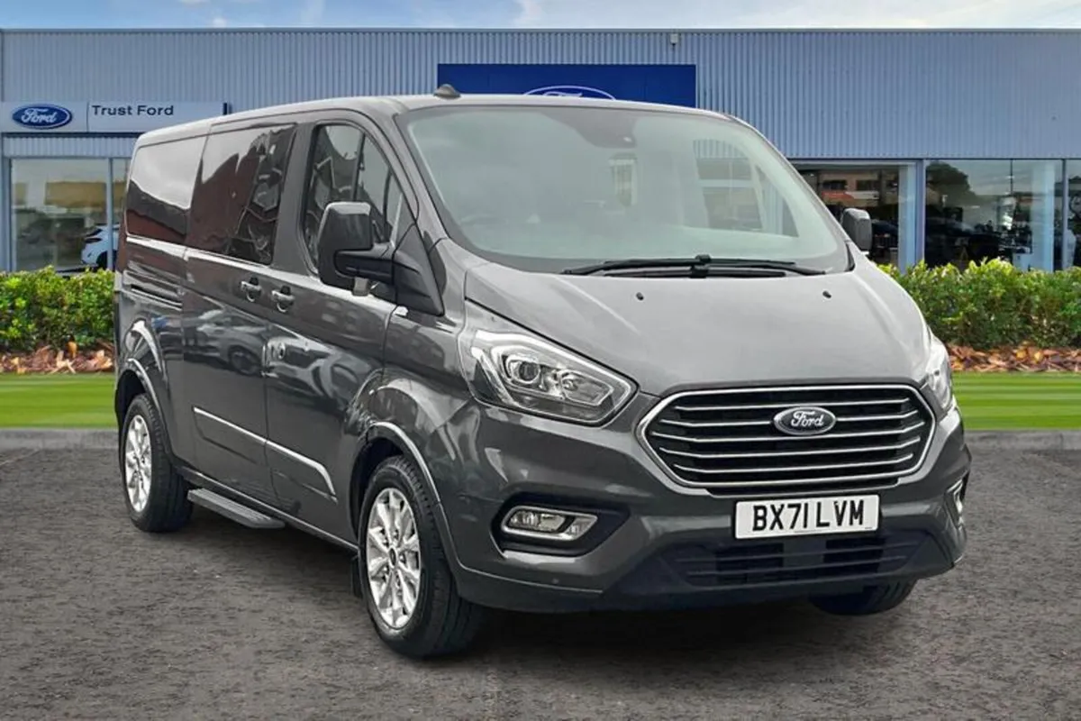 Ford Tourneo Custom L2  FWD 2.0 EcoBlue 130ps L/R - Image 1