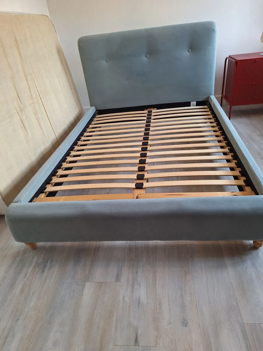 Double Bed with Mattress - Image 3